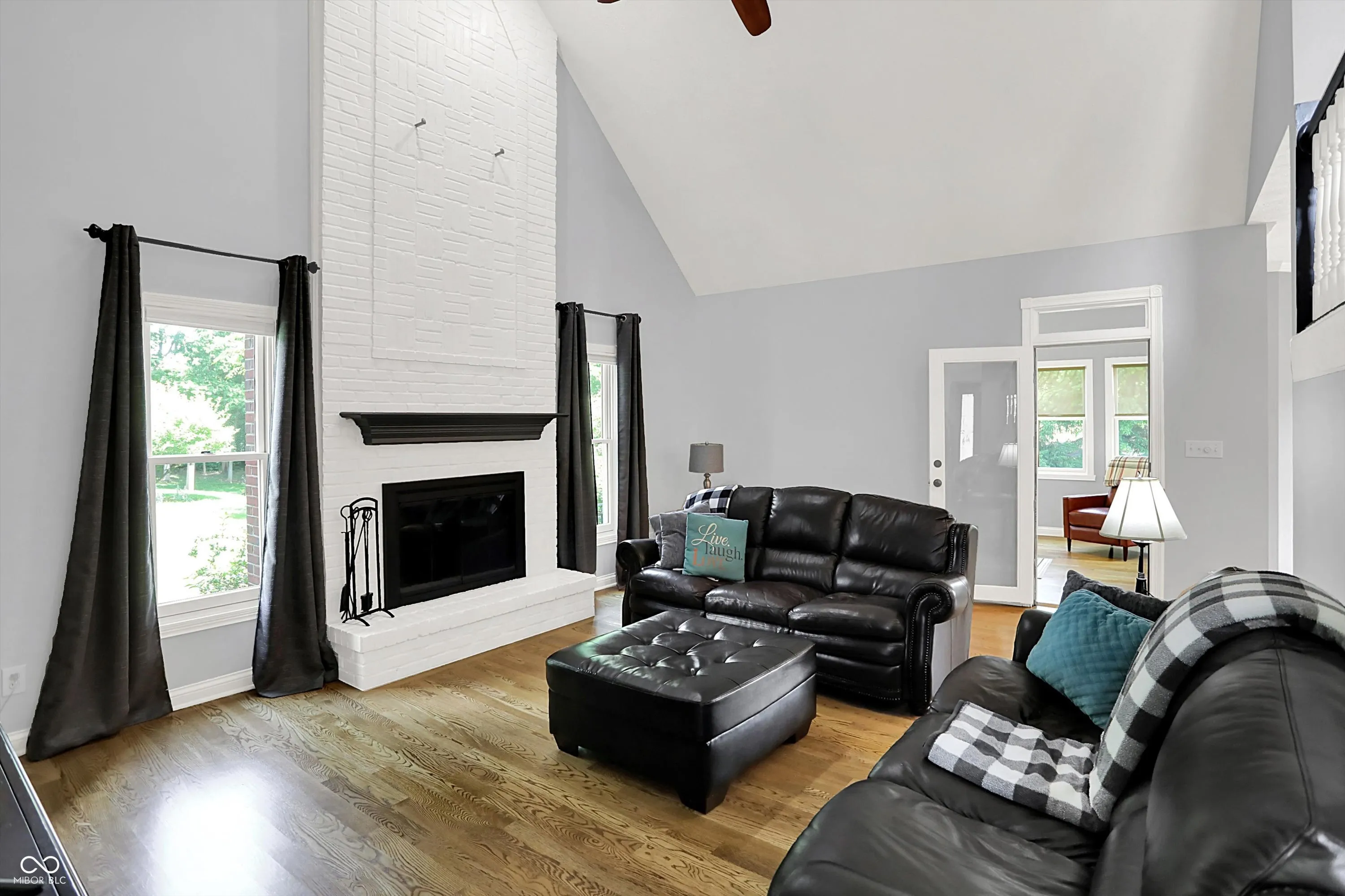 Indianapolis, Indiana 46236, United States, 5 Bedrooms Bedrooms, ,4 BathroomsBathrooms,Residential,Pending,156301