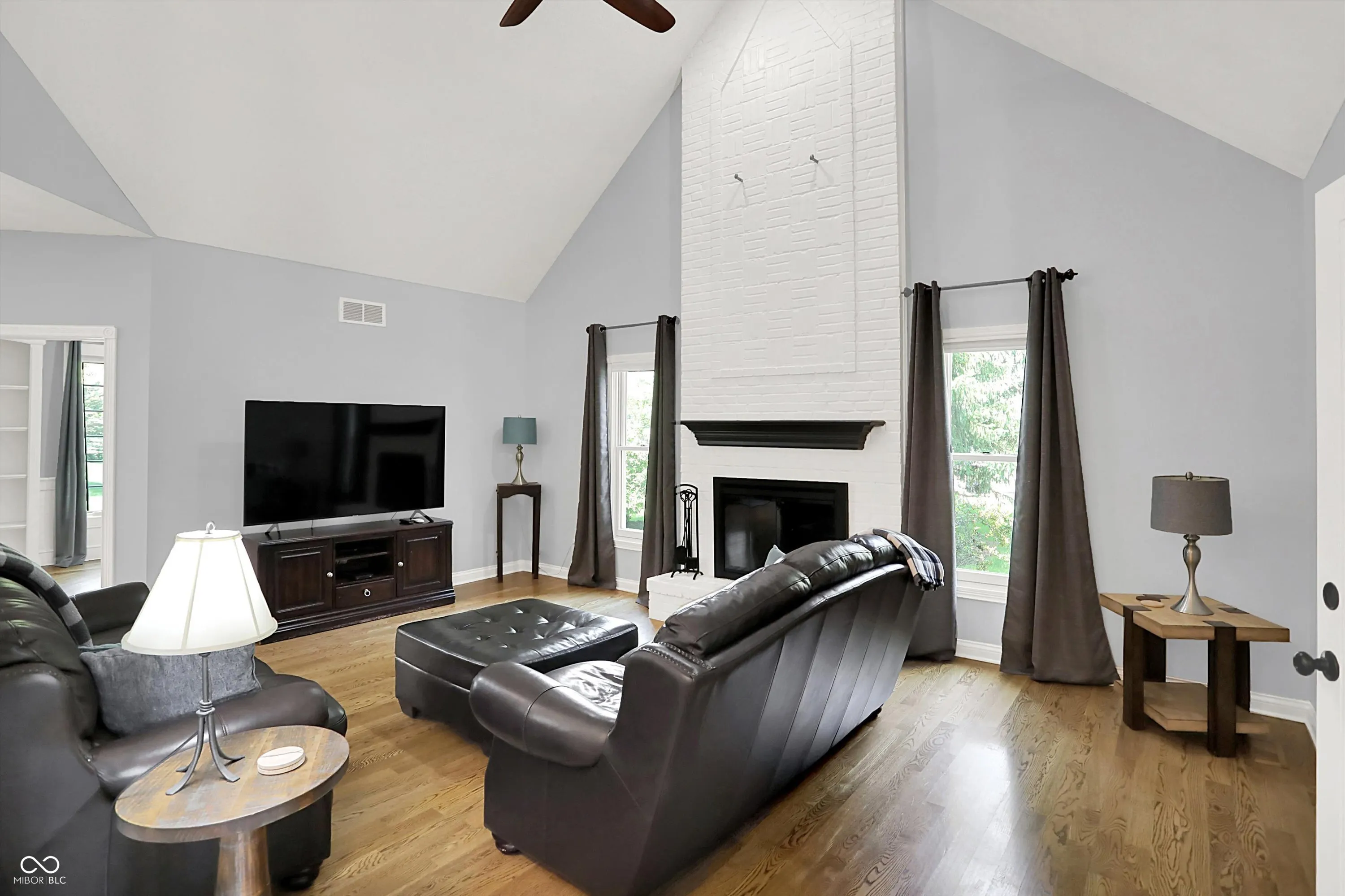 Indianapolis, Indiana 46236, United States, 5 Bedrooms Bedrooms, ,4 BathroomsBathrooms,Residential,Pending,156301