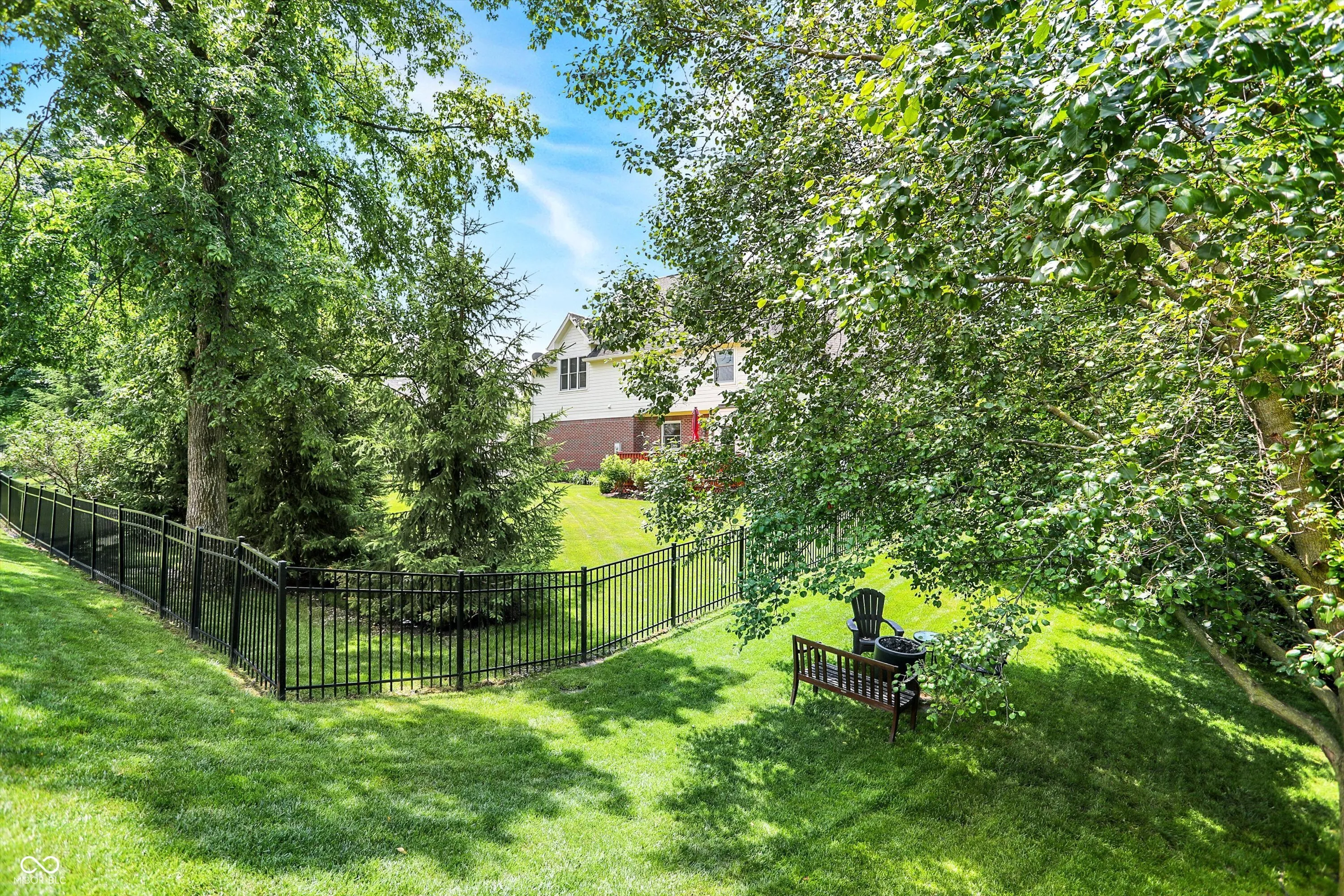 Indianapolis, Indiana 46236, United States, 5 Bedrooms Bedrooms, ,4 BathroomsBathrooms,Residential,Pending,156301