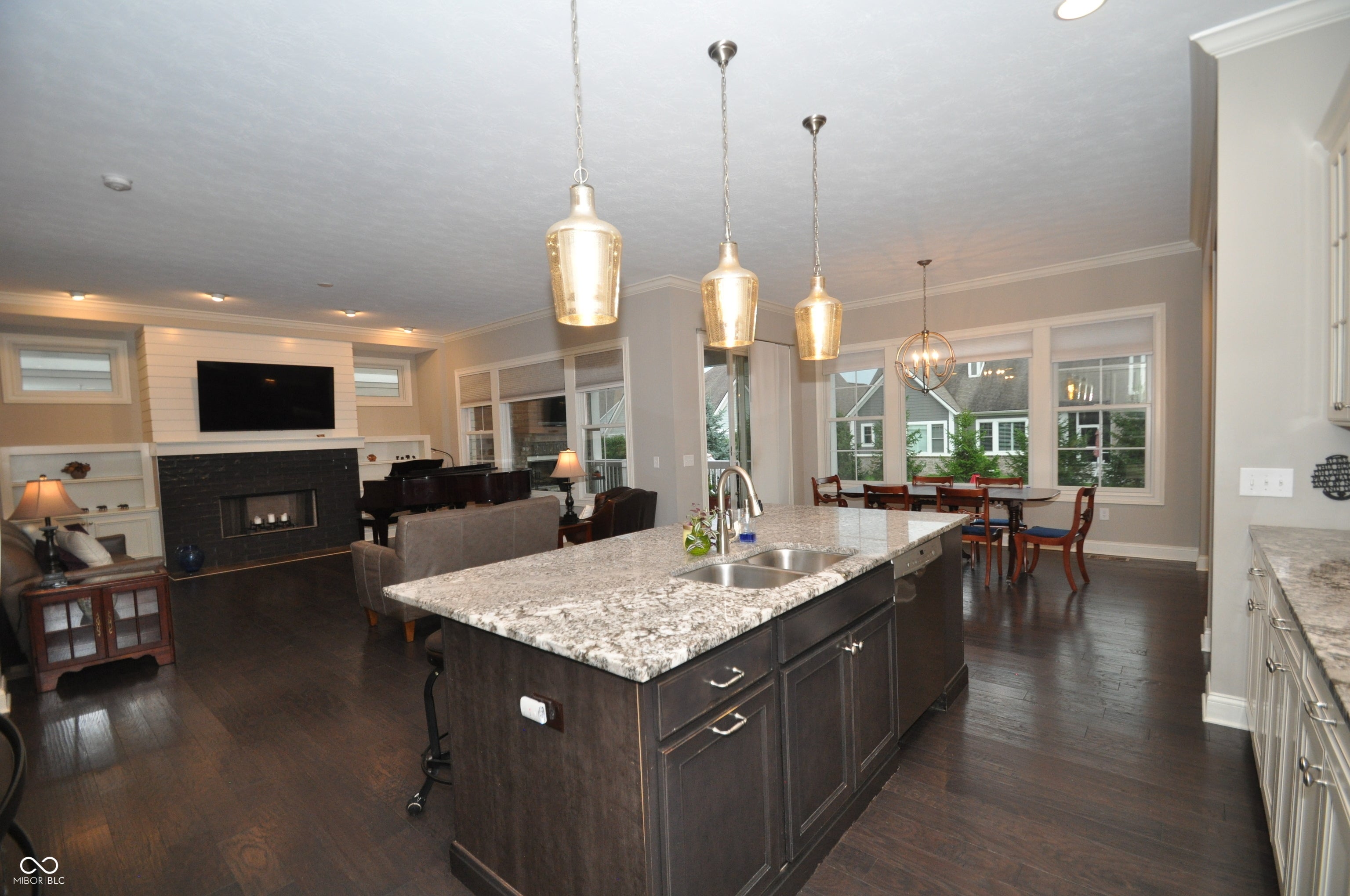 11509 Golden Willow Court