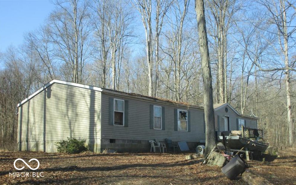 1175 N County Road 400 E
