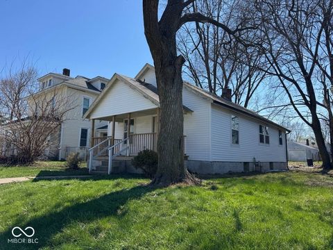 Photo of 1107 E Mulberry Street, Kokomo, IN 46901 (MLS # 22081637)