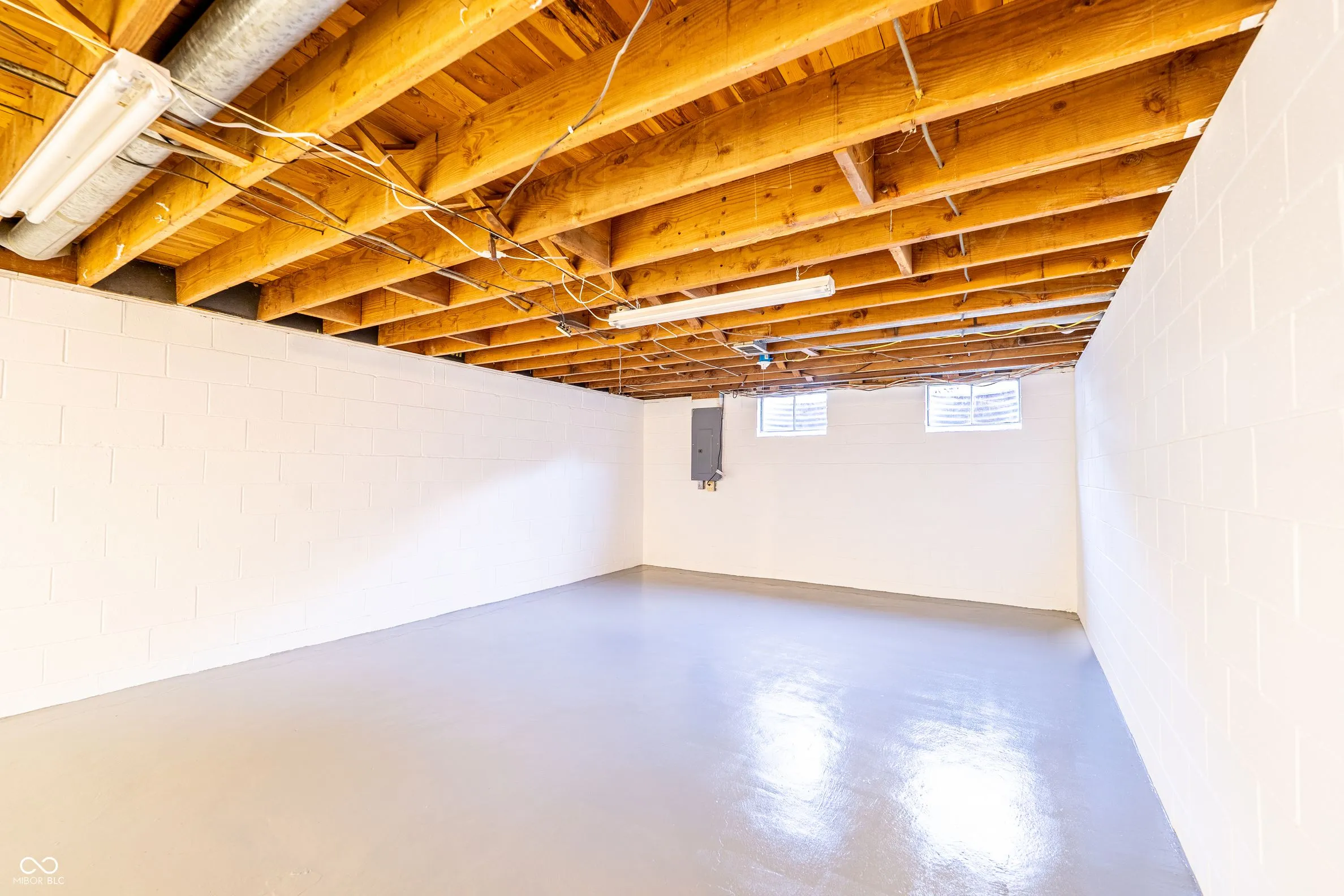 Indianapolis, Indiana 46220, United States, 3 Bedrooms Bedrooms, ,2 BathroomsBathrooms,Residential,Active,229099