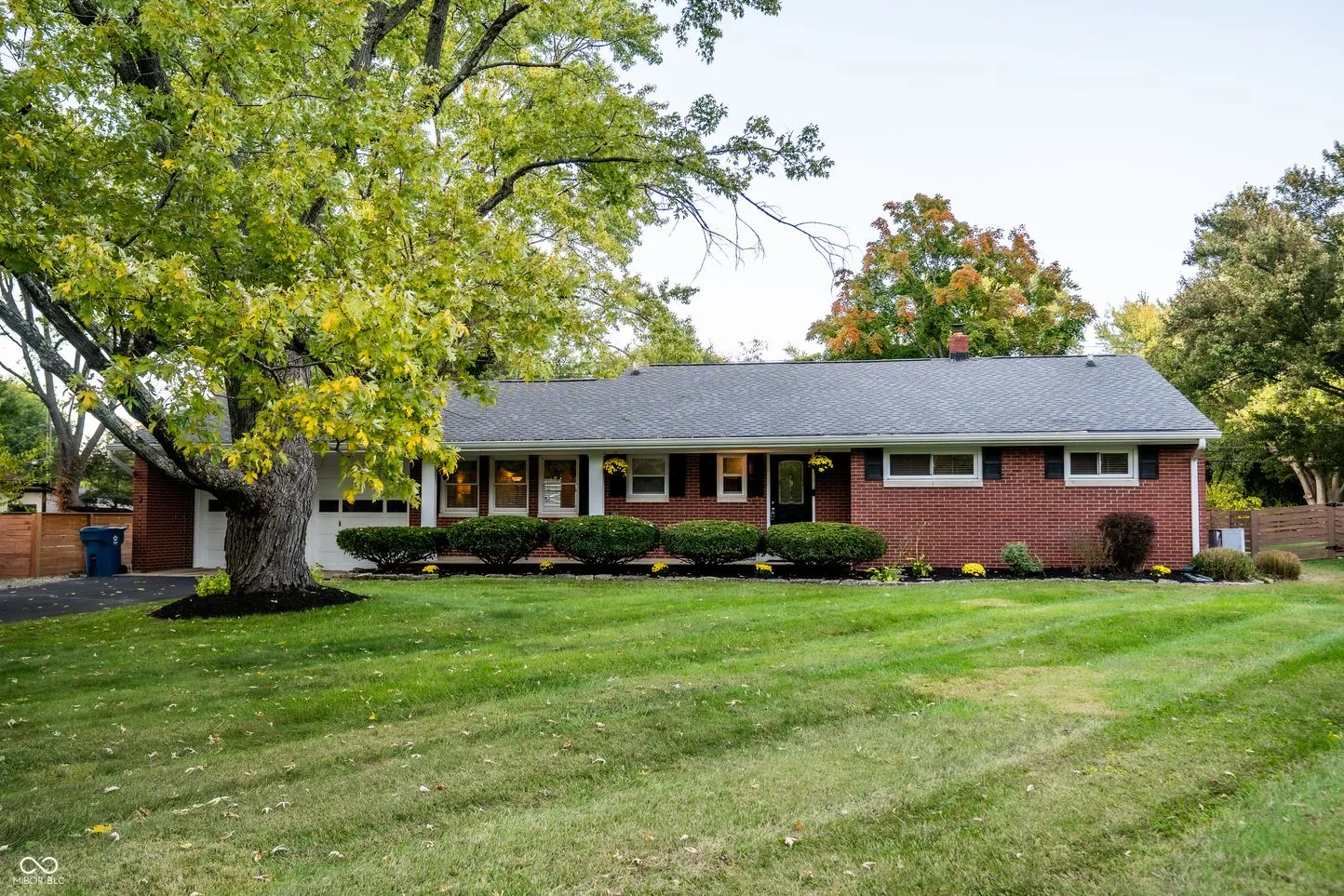 Indianapolis, Indiana 46220, United States, 3 Bedrooms Bedrooms, ,2 BathroomsBathrooms,Residential,Active,229099