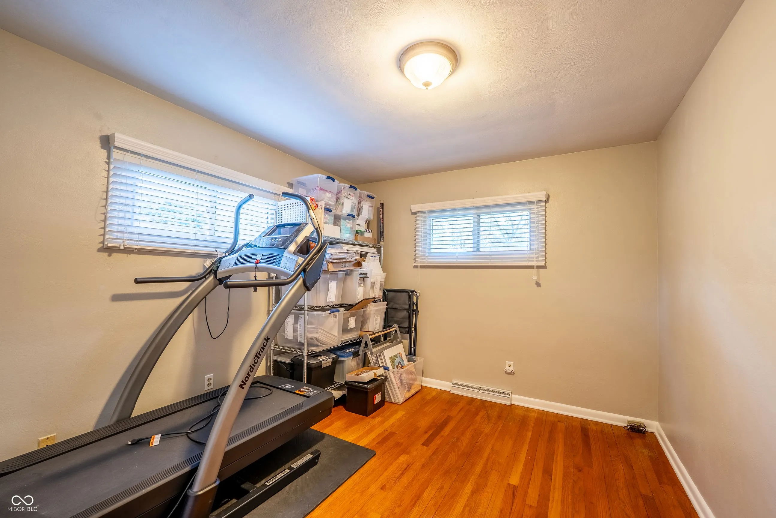 Indianapolis, Indiana 46220, United States, 3 Bedrooms Bedrooms, ,2 BathroomsBathrooms,Residential,Active,229099