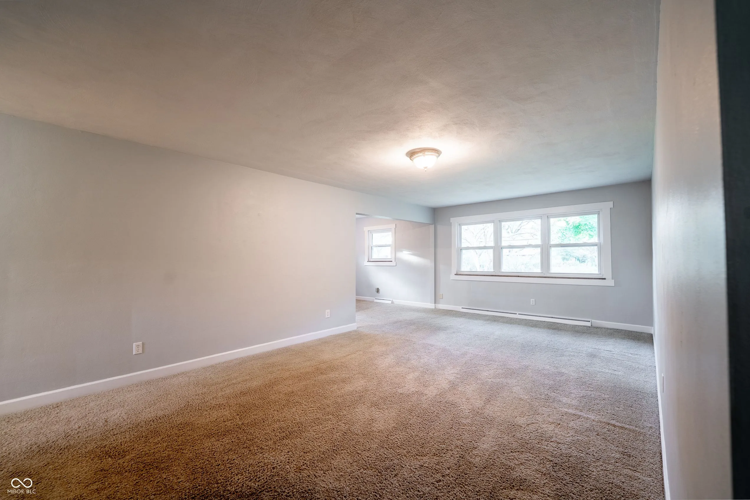 Indianapolis, Indiana 46220, United States, 3 Bedrooms Bedrooms, ,2 BathroomsBathrooms,Residential,Active,229099