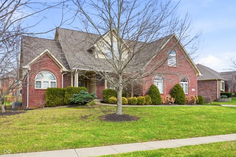 Photo of 2553 Forest Hills Boulevard, Greenwood, IN 46143 (MLS # 22084924)