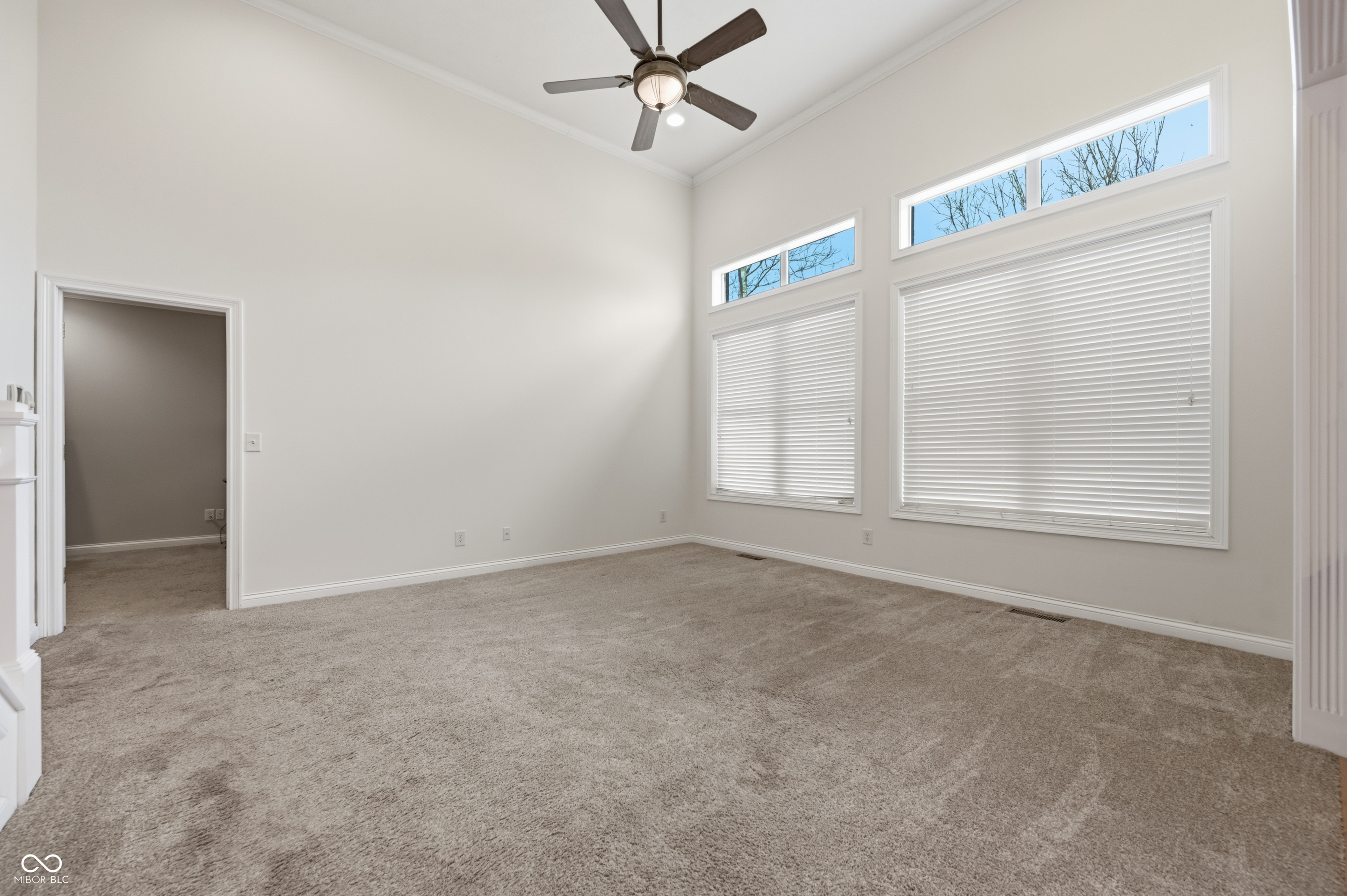 2553 Forest Hills Boulevard