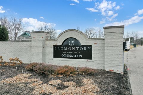 9635 Windy Hills Drive Zionsville IN 46077