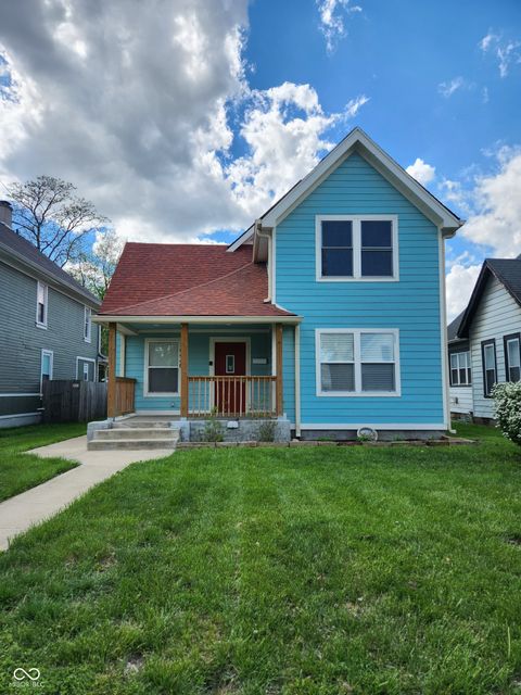 Photo of 2226 Bellefontaine Street, Indianapolis, IN 46205 (MLS # 22092939)