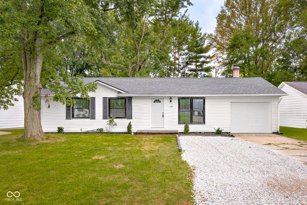 420 REDWOOD DR, SEYMOUR, IN 47274 - Image 5b25721ebfd7efb8efdea7dafd1acca0/2897551966