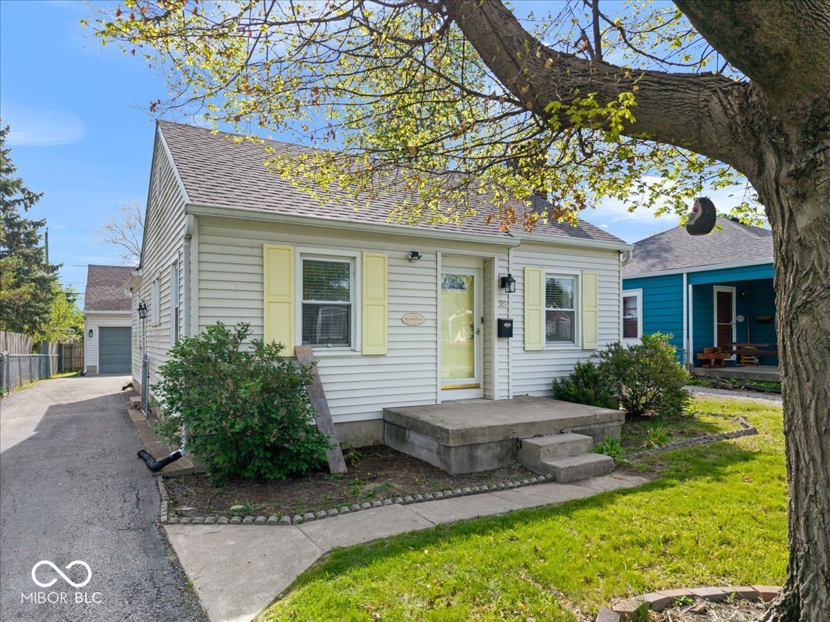 35 N Elizabeth Street