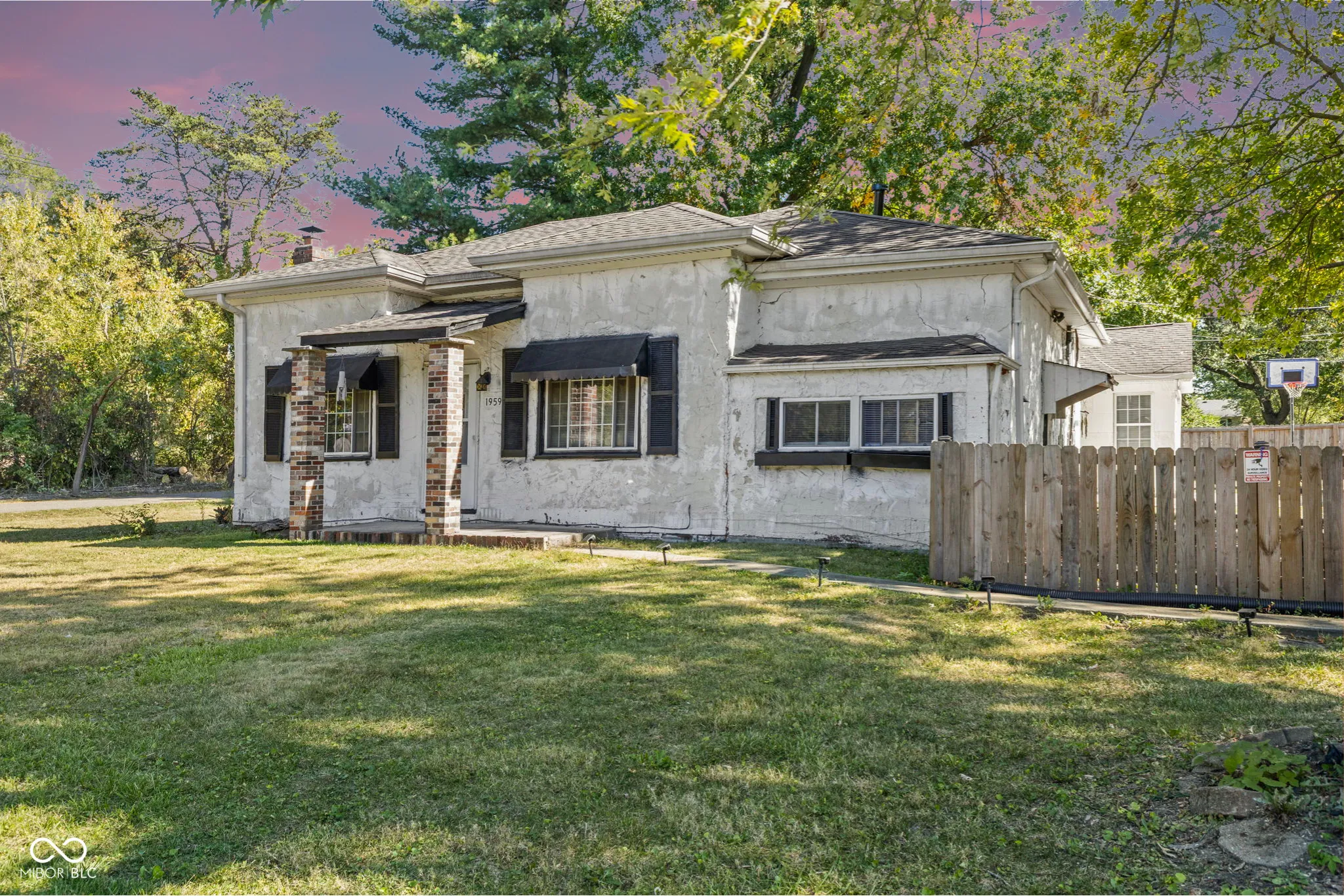 Indianapolis, Indiana 46218, United States, 3 Bedrooms Bedrooms, ,1 BathroomBathrooms,Residential,Active,229540