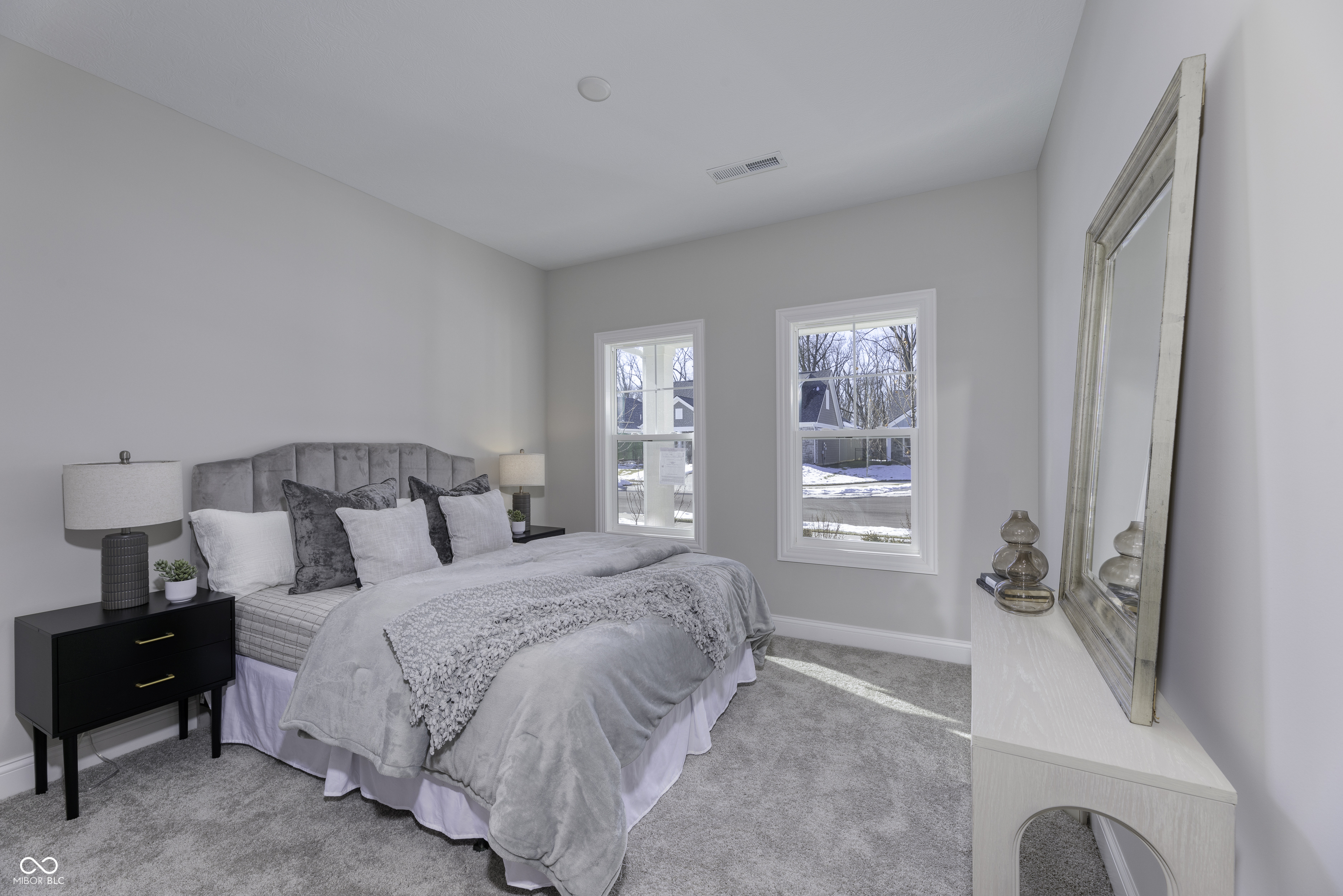 7054 Shenandoah Street