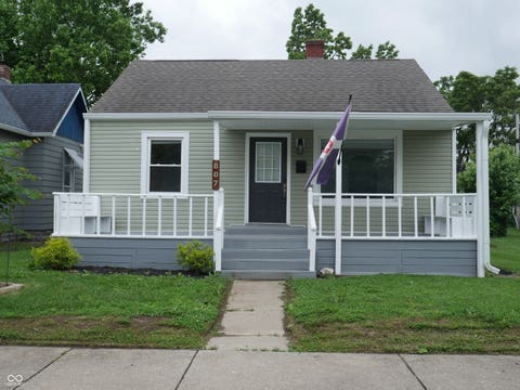 Photo of 807 Lincoln Street, Indianapolis, IN 46203 (MLS # 22104313)