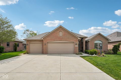 Photo of 51 Bay Hill Circle, Brownsburg, IN 46112 (MLS # 22095769)