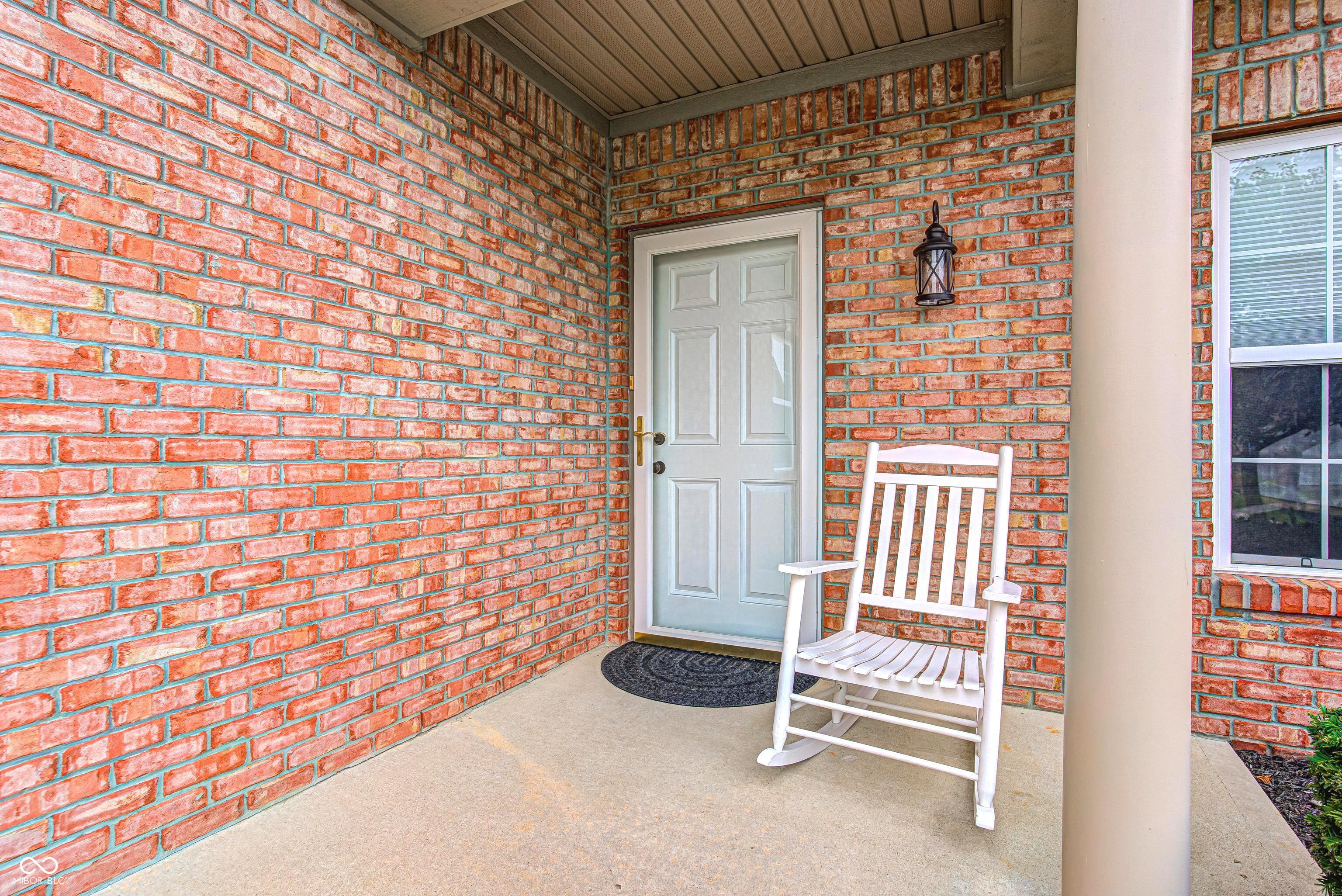 4311 Washington Boulevard