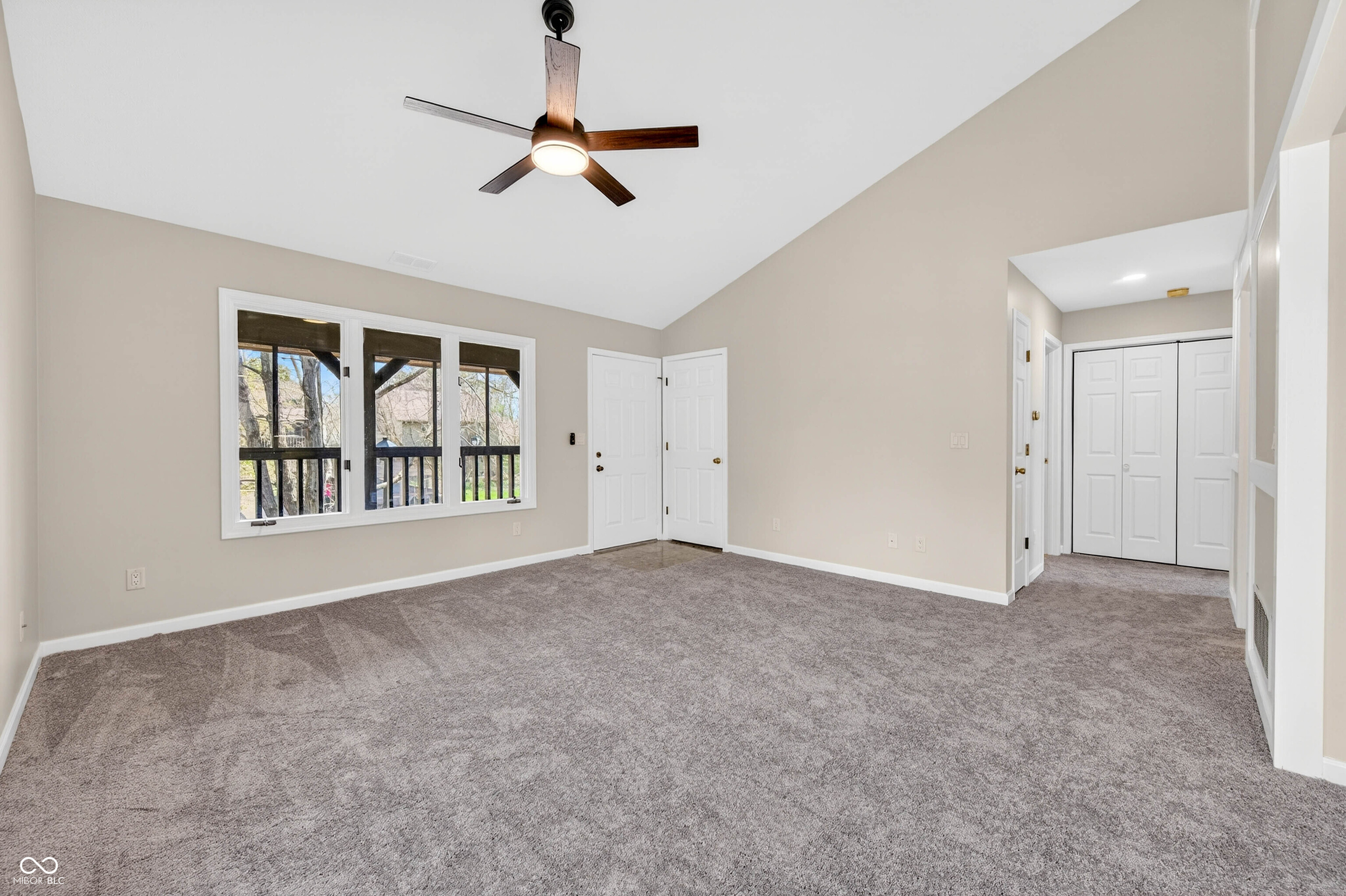 280 W Main Street 12