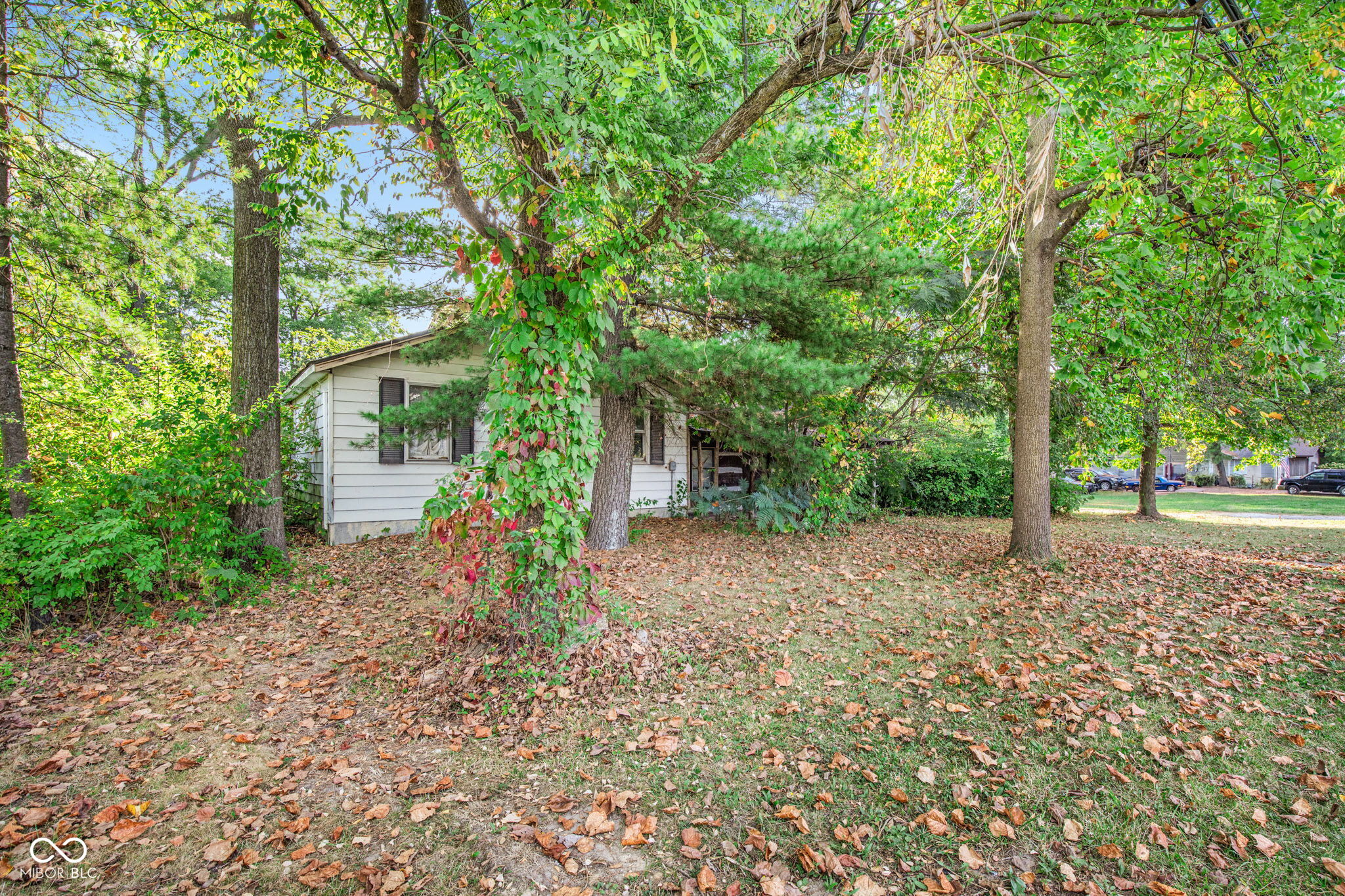 729 N County Road 900 E