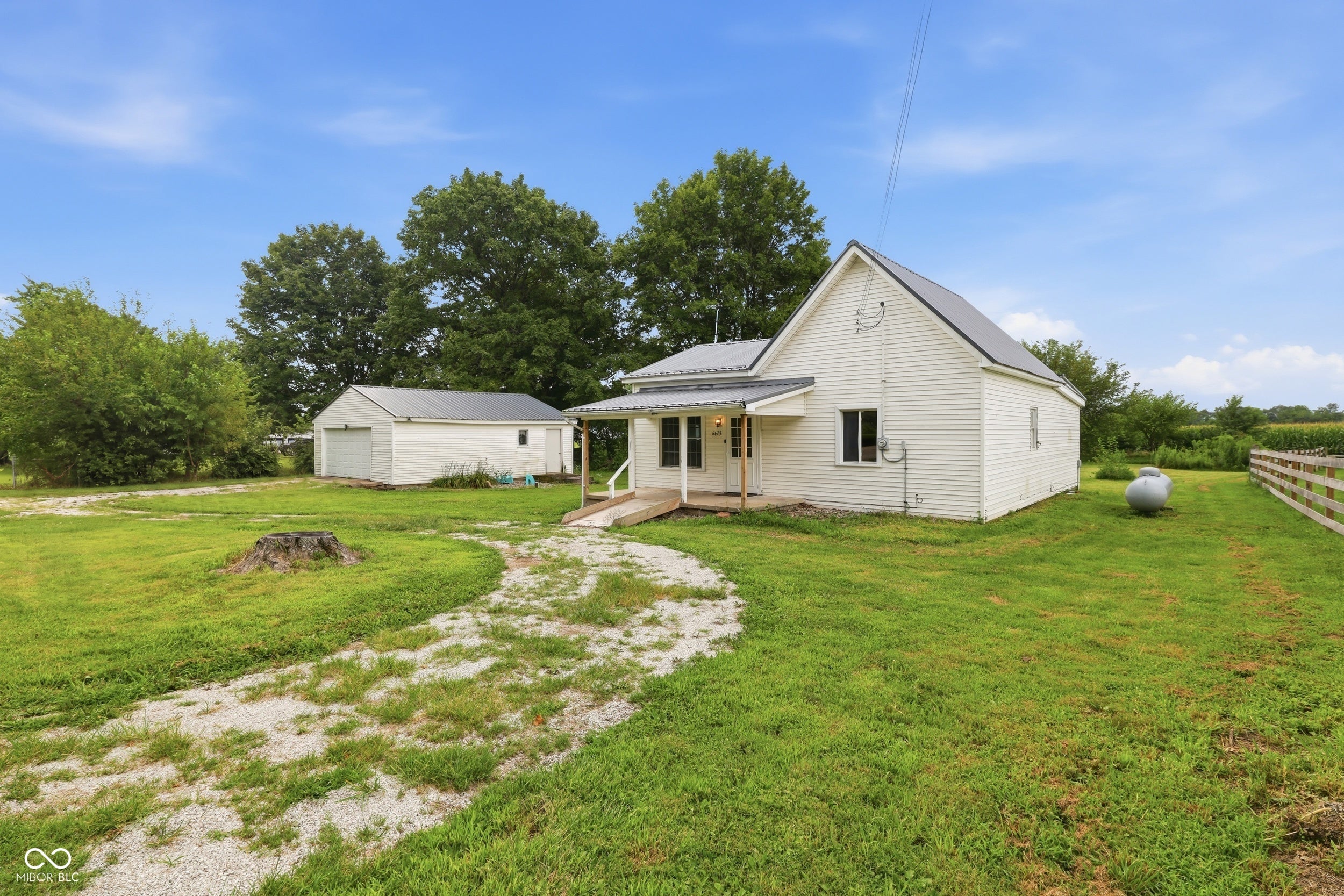 6673 N Old State Road 55