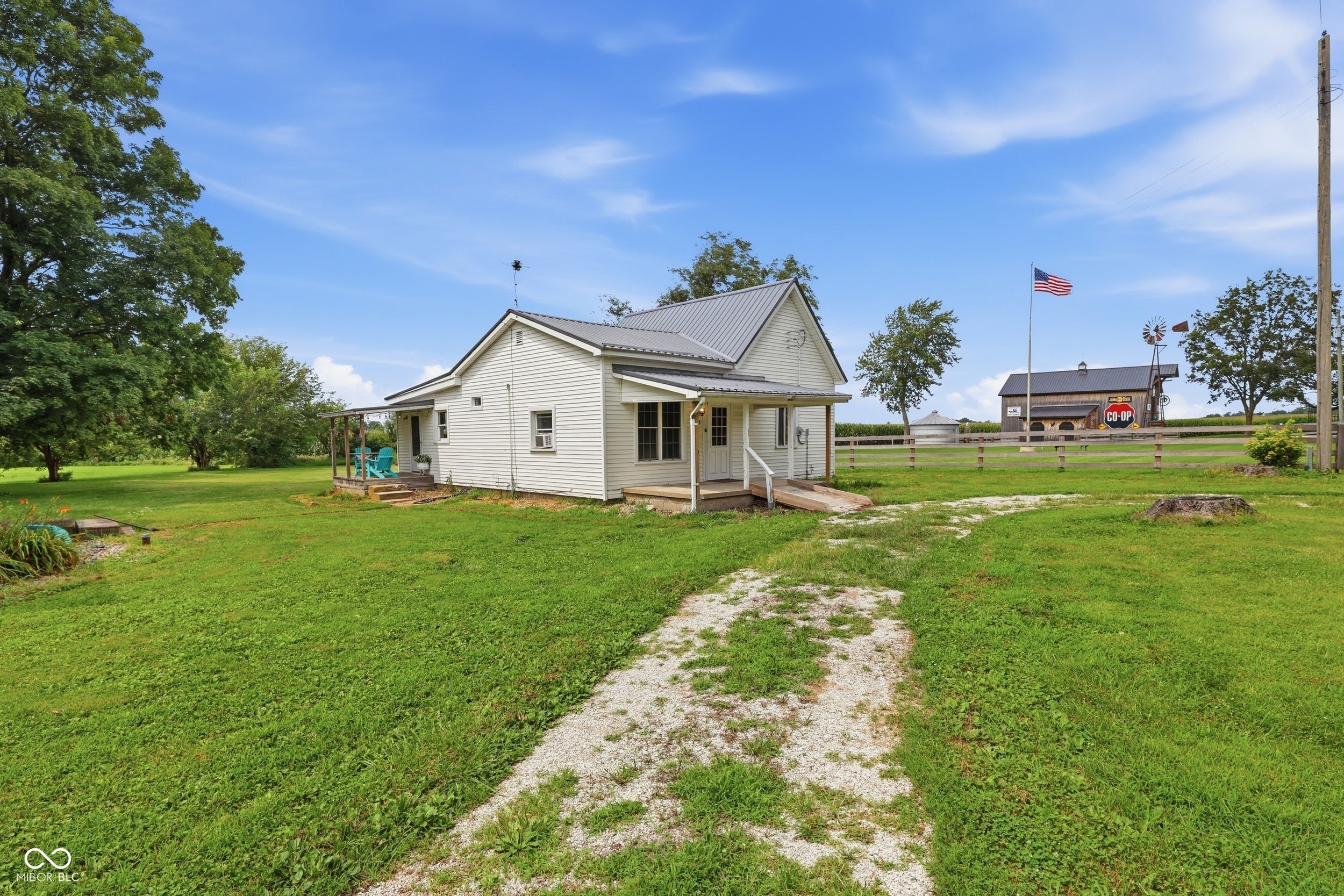 6673 N Old State Road 55