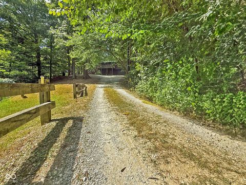 8584 Old Haggard Road Morgantown IN 46160