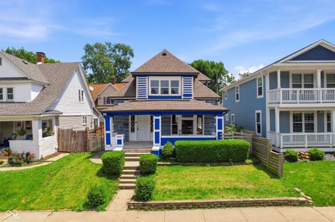 Photo of 425 N Arsenal Avenue, Indianapolis, IN 46201 (MLS # 22101851)