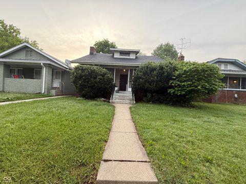 Photo of 837 N Bancroft Street, Indianapolis, IN 46201 (MLS # 22098392)