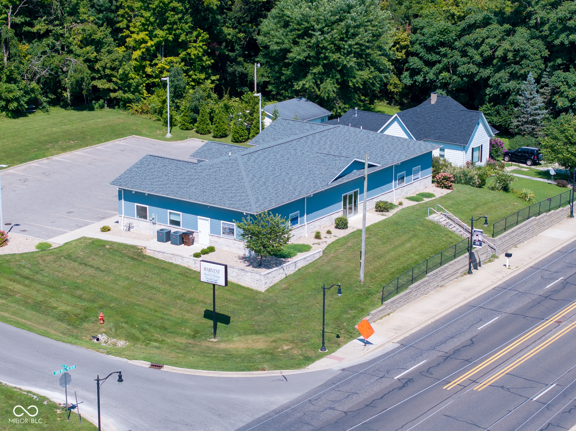 2221 John Williams Boulevard