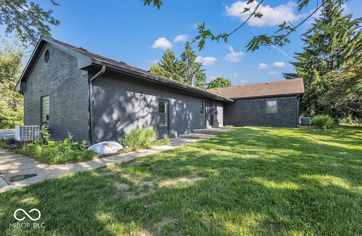 5020 E County Road 100 N