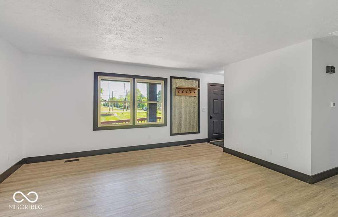 5020 E County Road 100 N