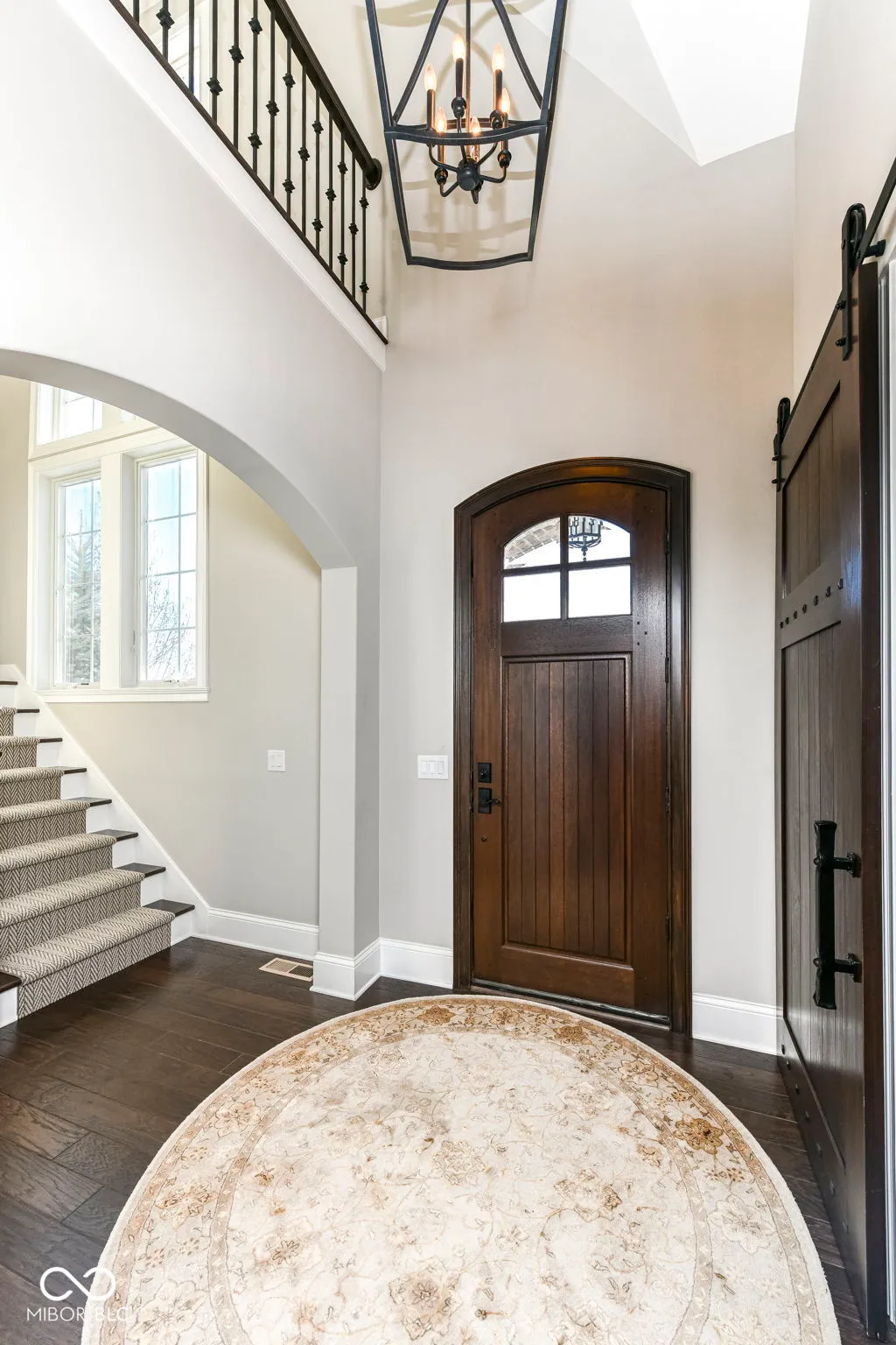 Carmel, Indiana 46032, United States, 4 Bedrooms Bedrooms, ,4 BathroomsBathrooms,Residential,Pending,19025