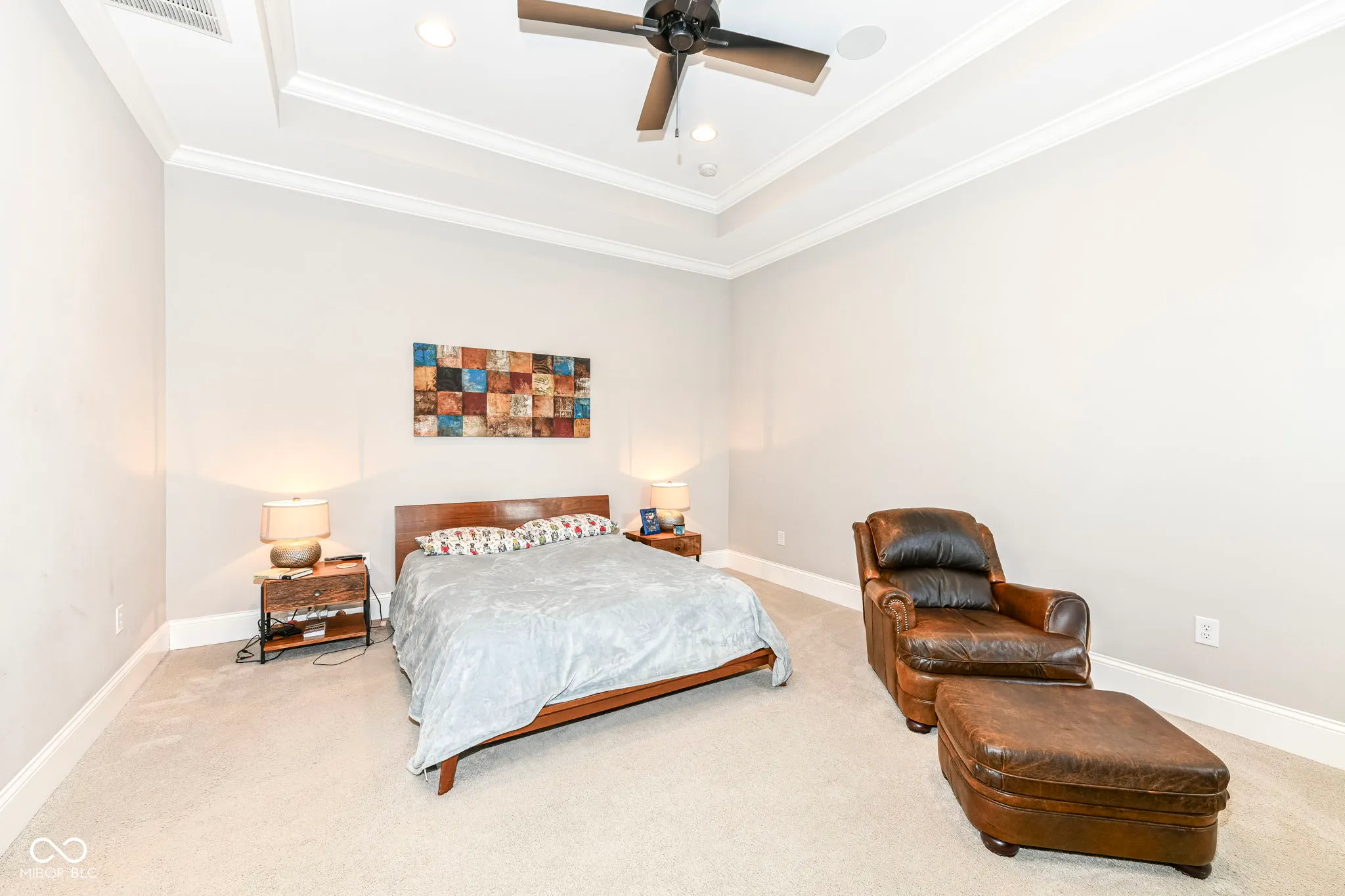 Carmel, Indiana 46032, United States, 4 Bedrooms Bedrooms, ,4 BathroomsBathrooms,Residential,Pending,19025