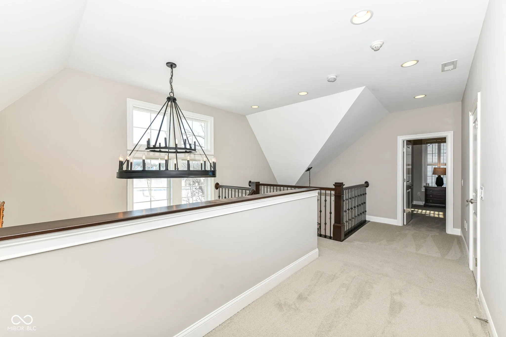 Carmel, Indiana 46032, United States, 4 Bedrooms Bedrooms, ,4 BathroomsBathrooms,Residential,Pending,19025