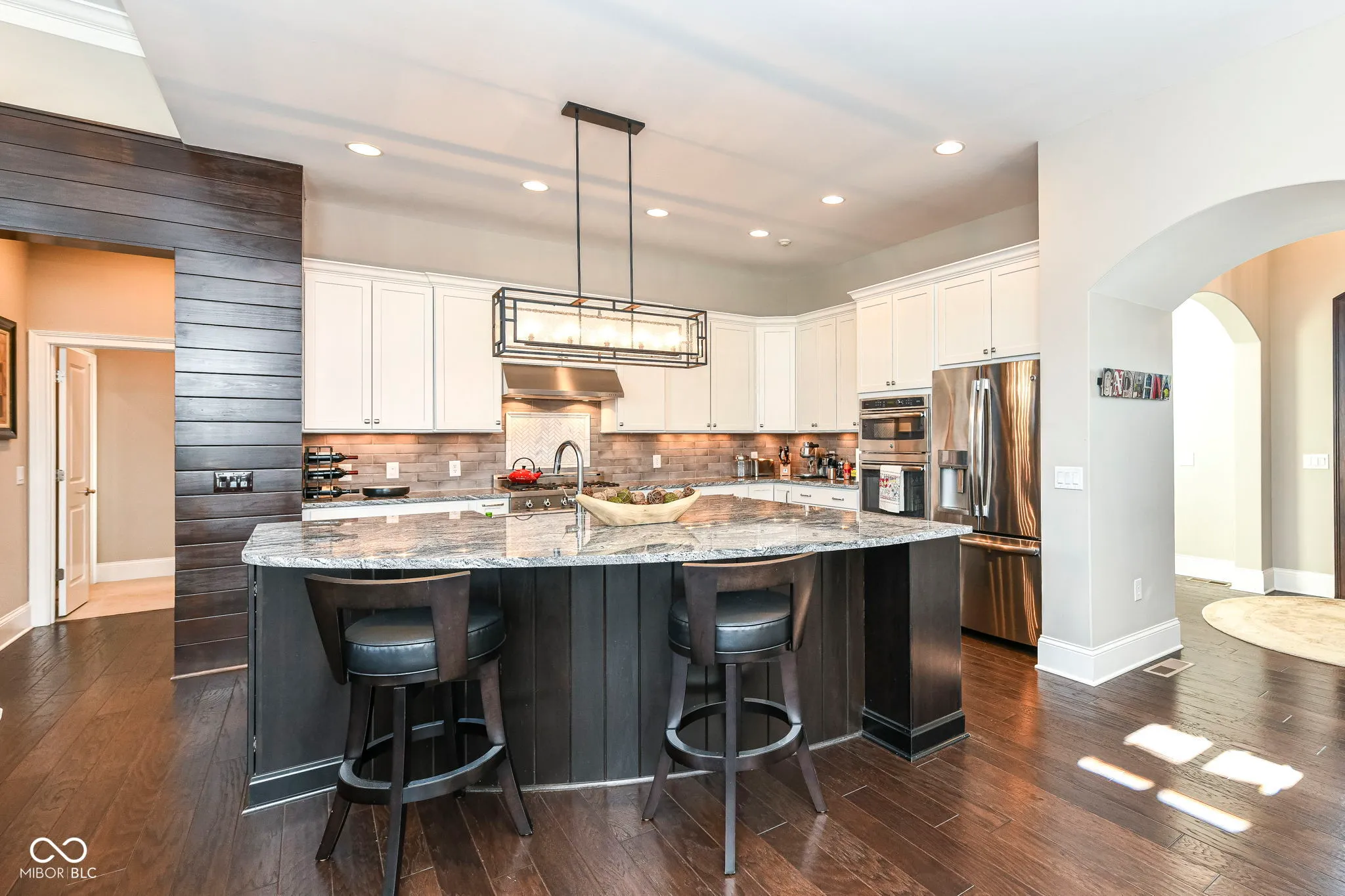 Carmel, Indiana 46032, United States, 4 Bedrooms Bedrooms, ,4 BathroomsBathrooms,Residential,Pending,19025