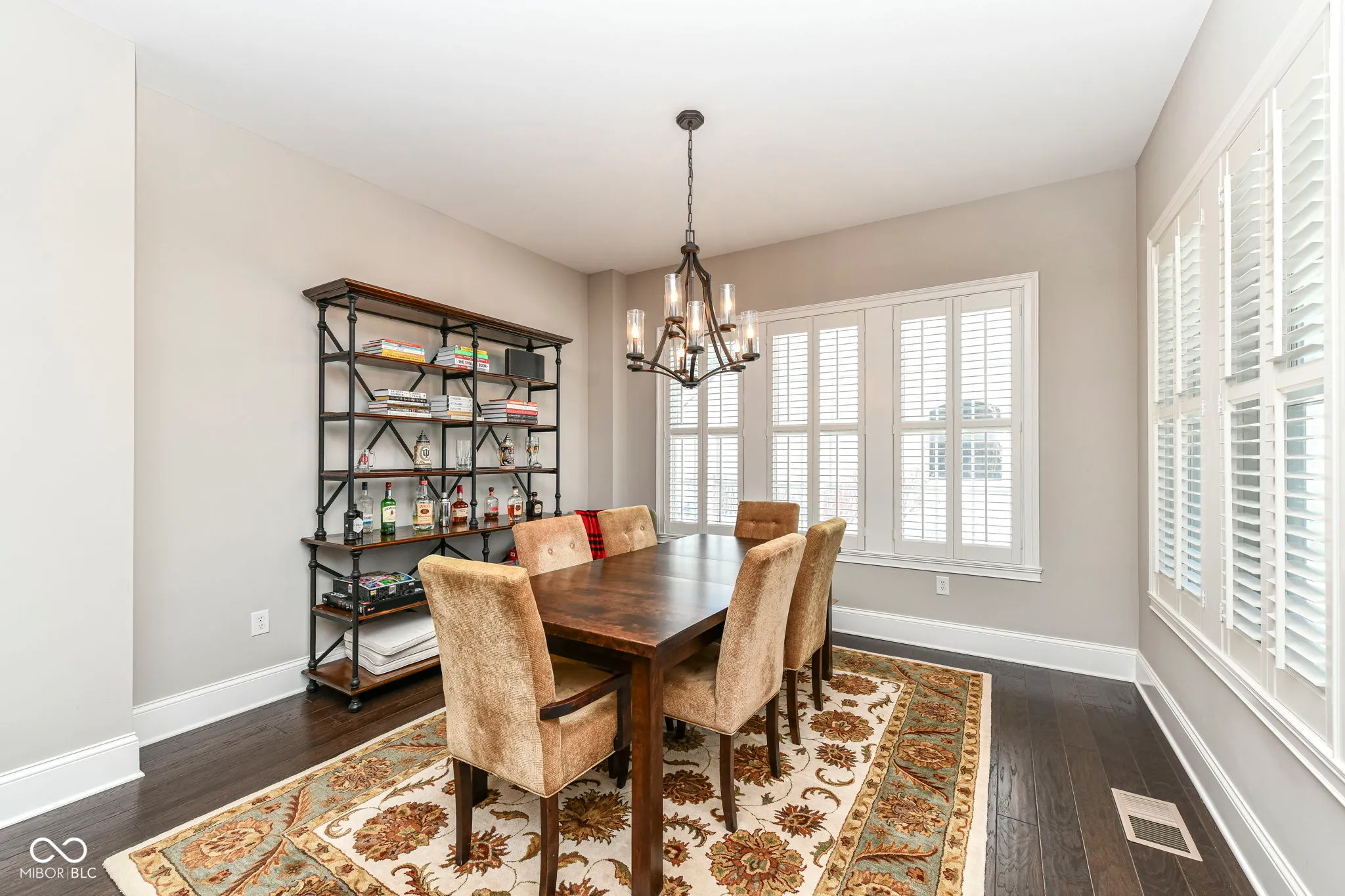 Carmel, Indiana 46032, United States, 4 Bedrooms Bedrooms, ,4 BathroomsBathrooms,Residential,Pending,19025