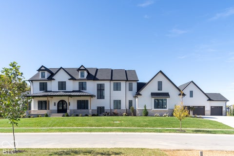 Photo of 1525 Chatham Ridge Court, Westfield, IN 46074 (MLS # 22118831)