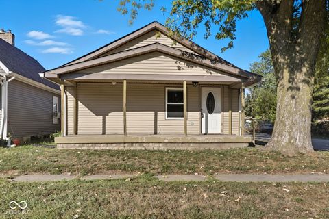 Photo of 502 S Holmes Avenue, Indianapolis, IN 46222 (MLS # 22077864)