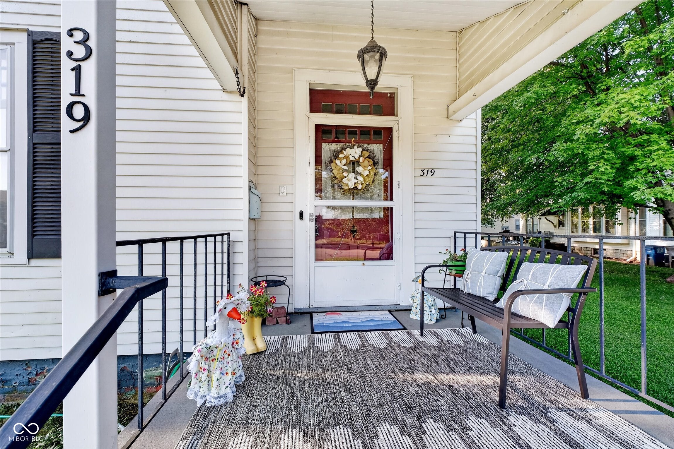 319 W Washington Street