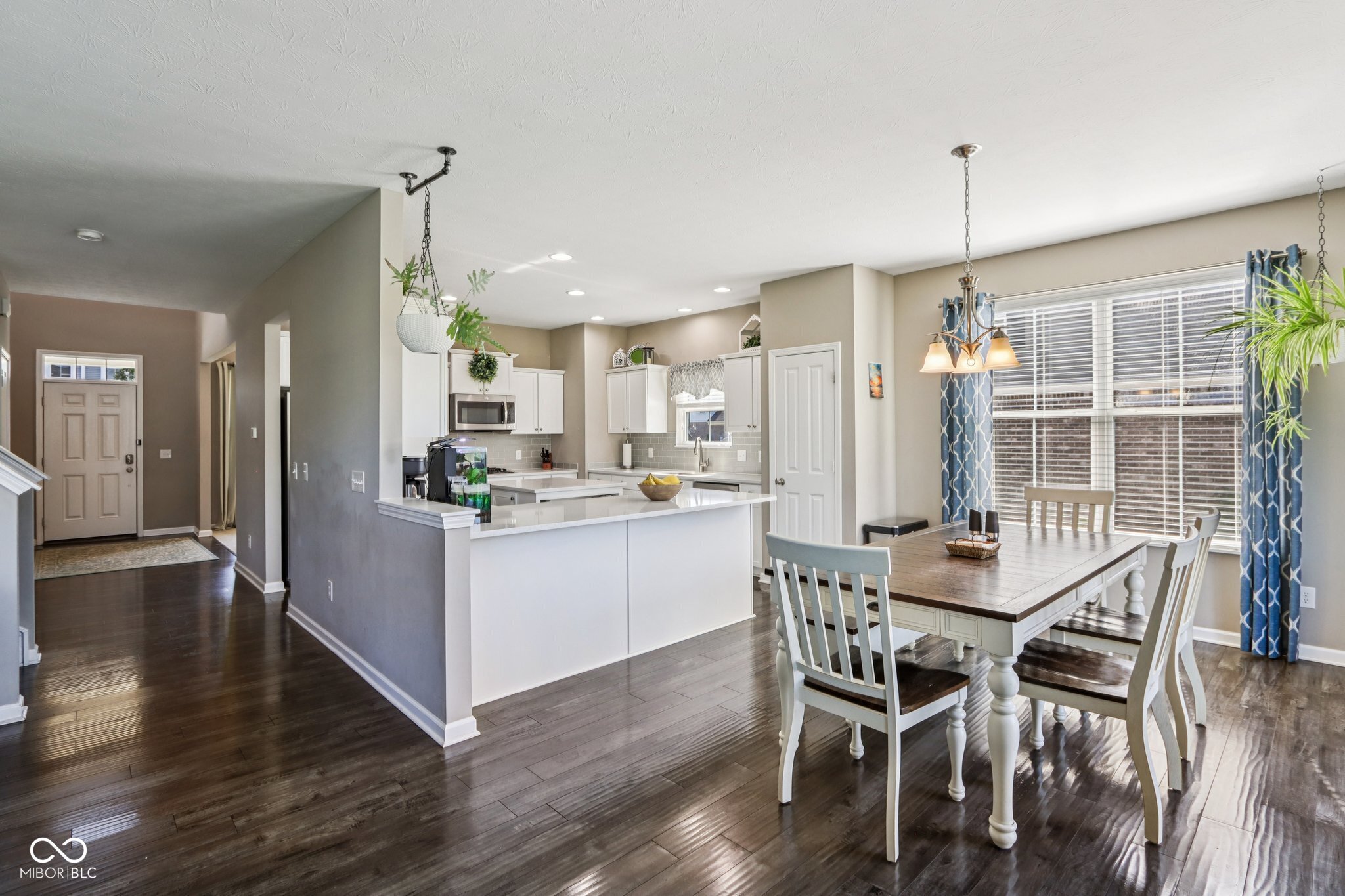 5590 W Stream Drive