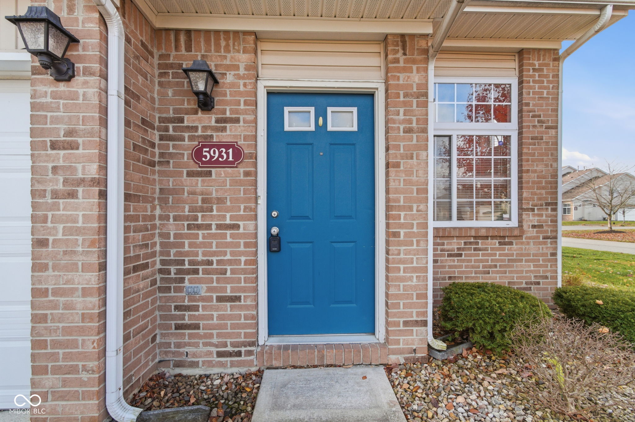 5931 Marina View Lane