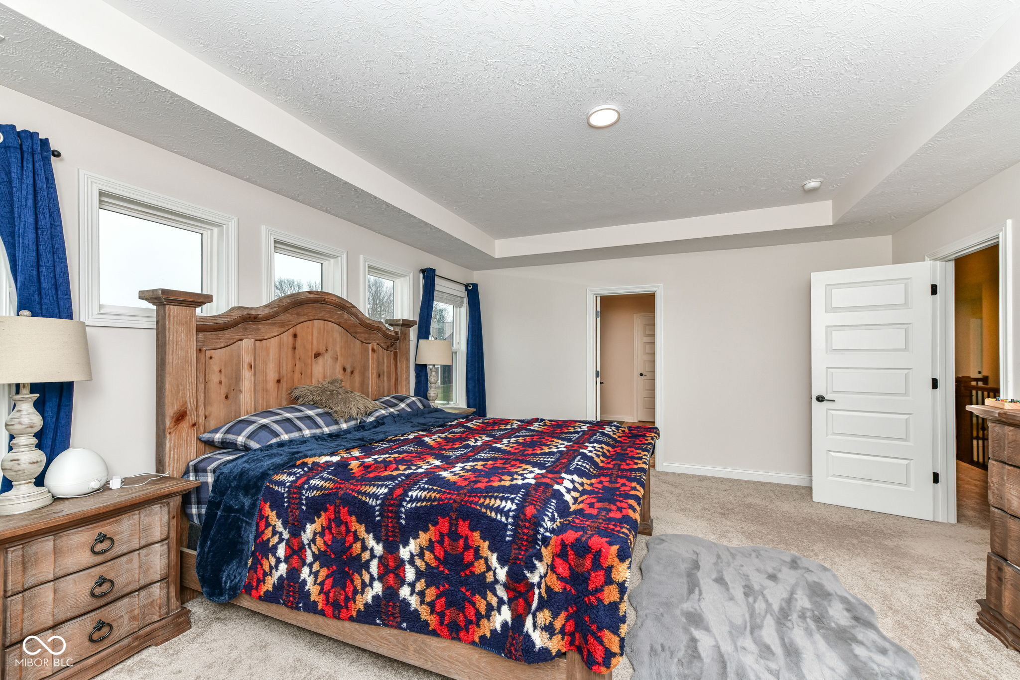 10545 Oak Bend Boulevard