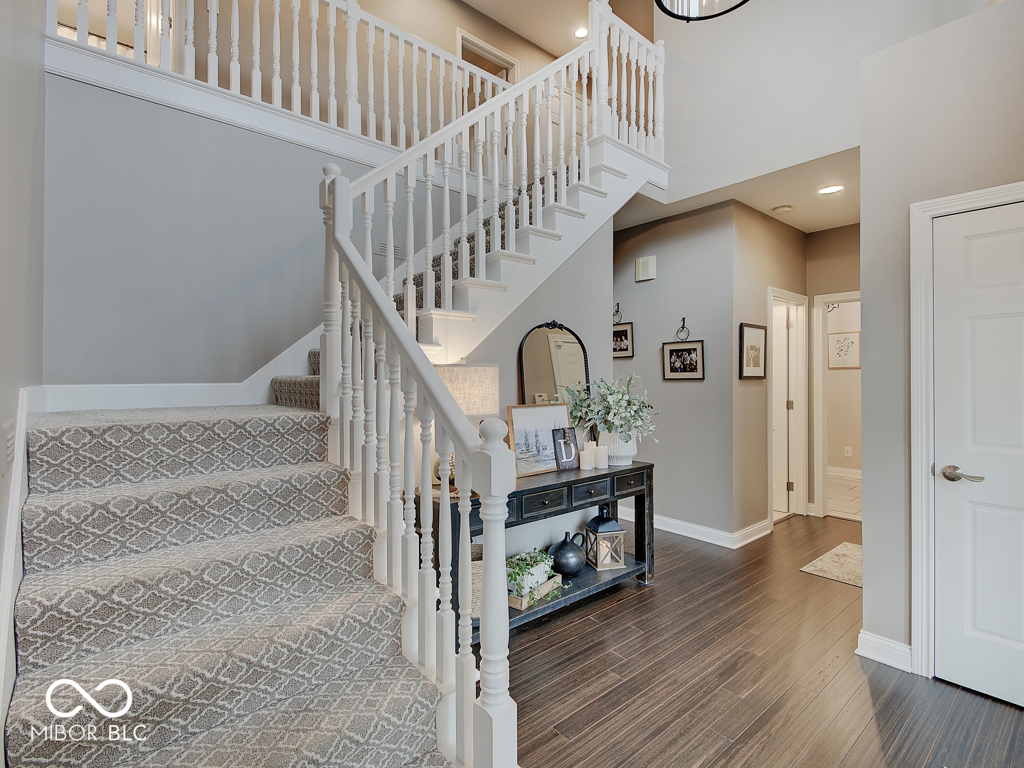 1722 Woodcroft Court