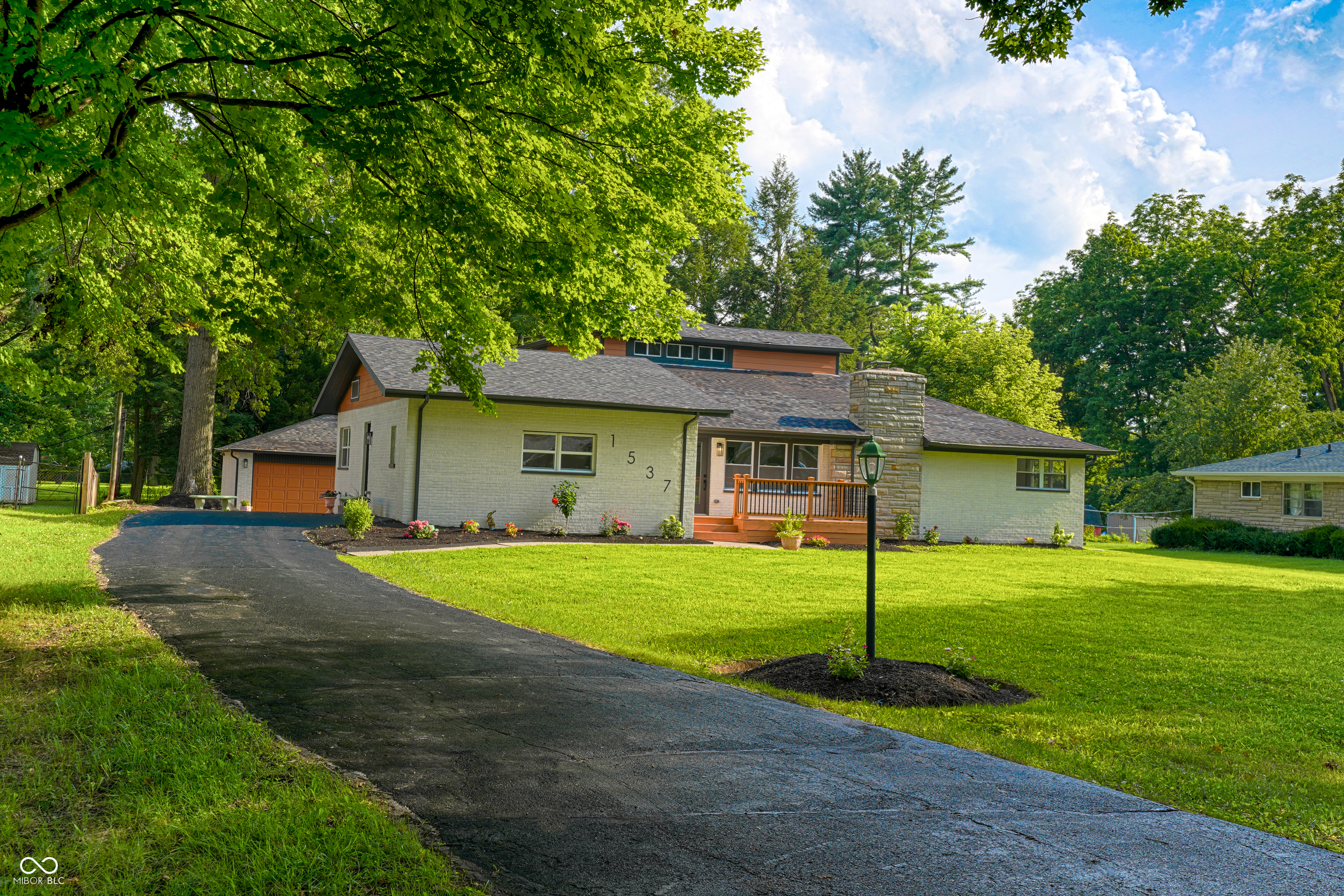 1537 Greer Dell Road