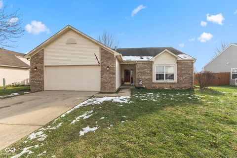 Photo of 729 W Harriman Avenue, Bargersville, IN 46106 (MLS # 22074772)