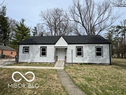 Photo of 2350 W 58th Street, Indianapolis, IN 46228 (MLS # 22091064)