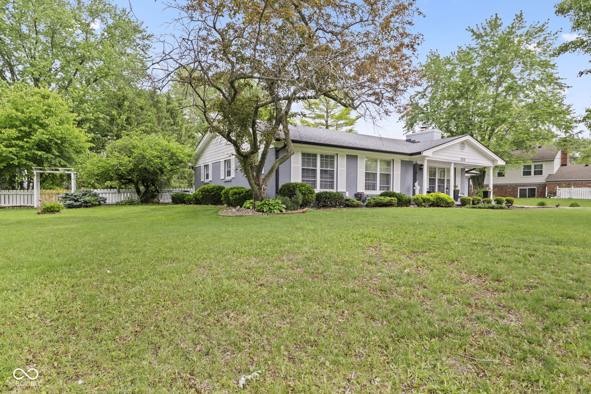 3038 Santiago Drive
