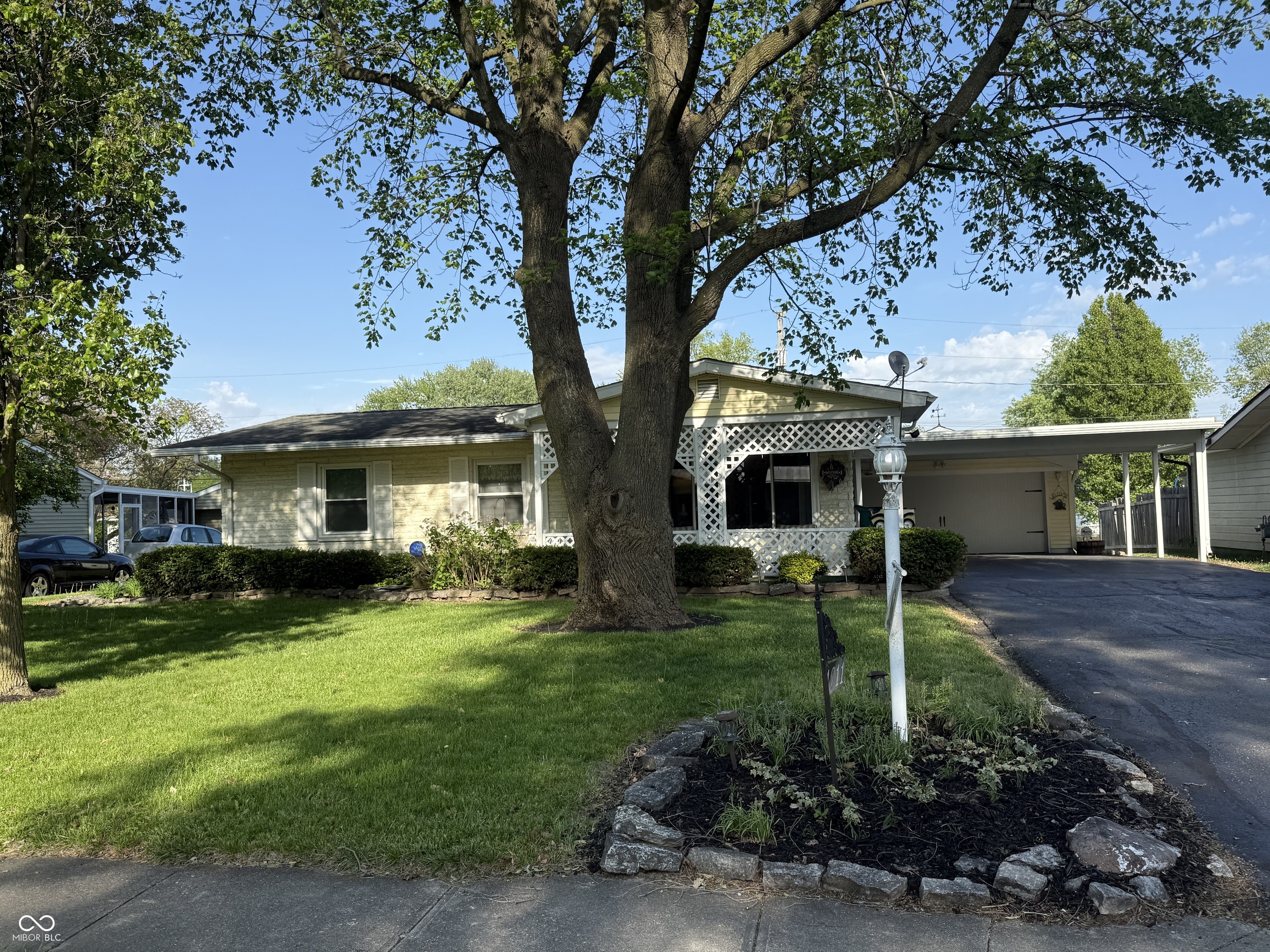 1611 Garfield Street