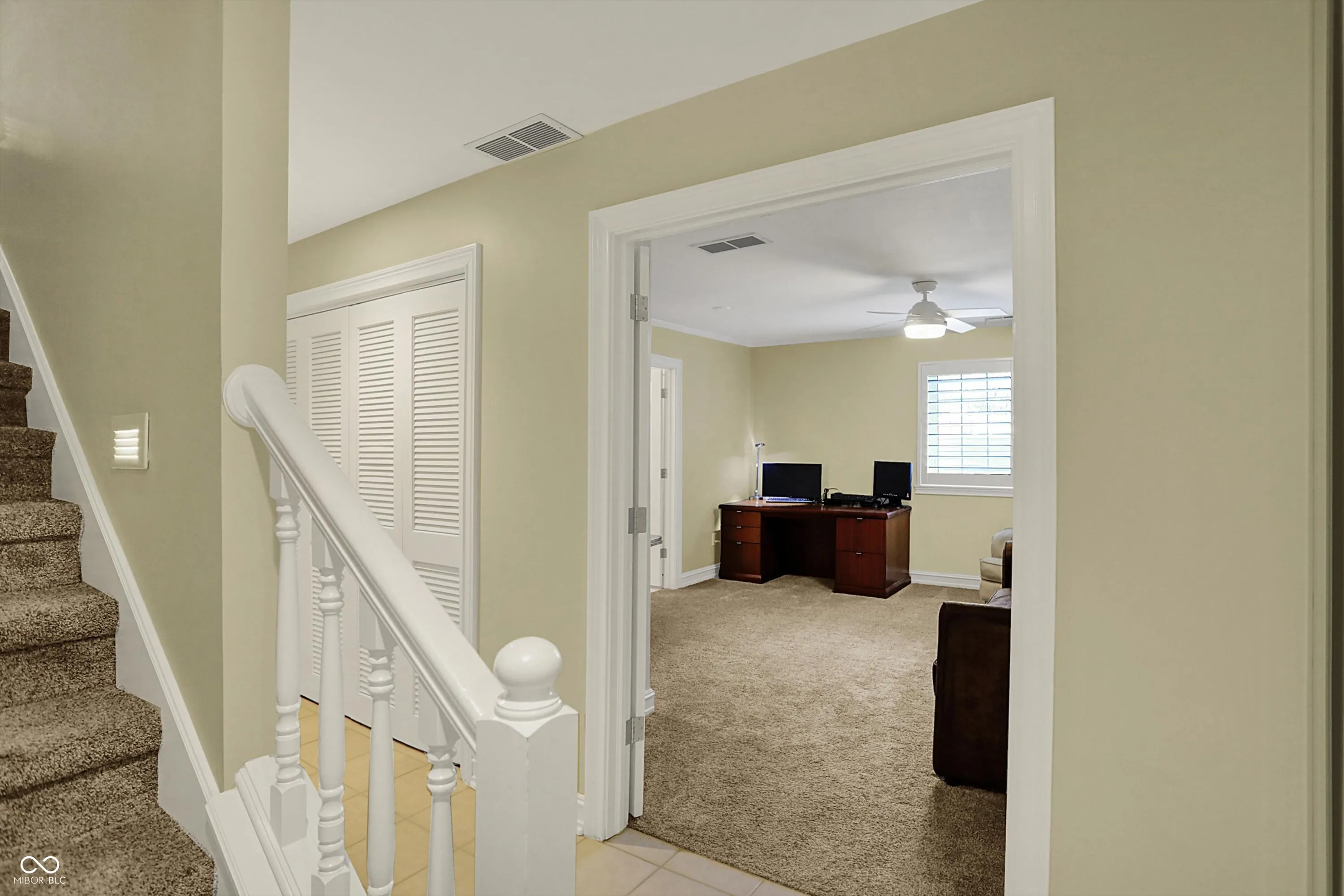 Indianapolis, Indiana 46250, United States, 3 Bedrooms Bedrooms, ,4 BathroomsBathrooms,Residential,Pending,103119