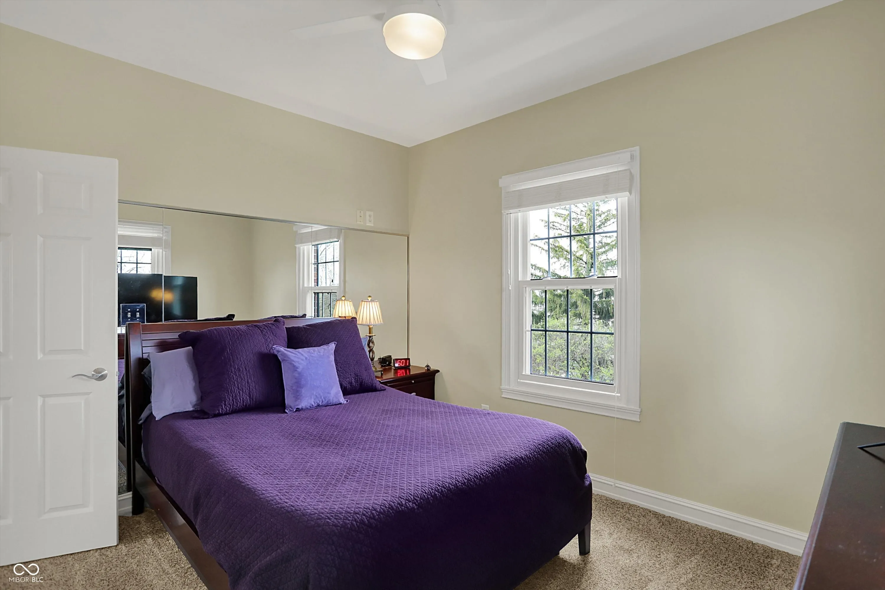 Indianapolis, Indiana 46250, United States, 3 Bedrooms Bedrooms, ,4 BathroomsBathrooms,Residential,Pending,103119